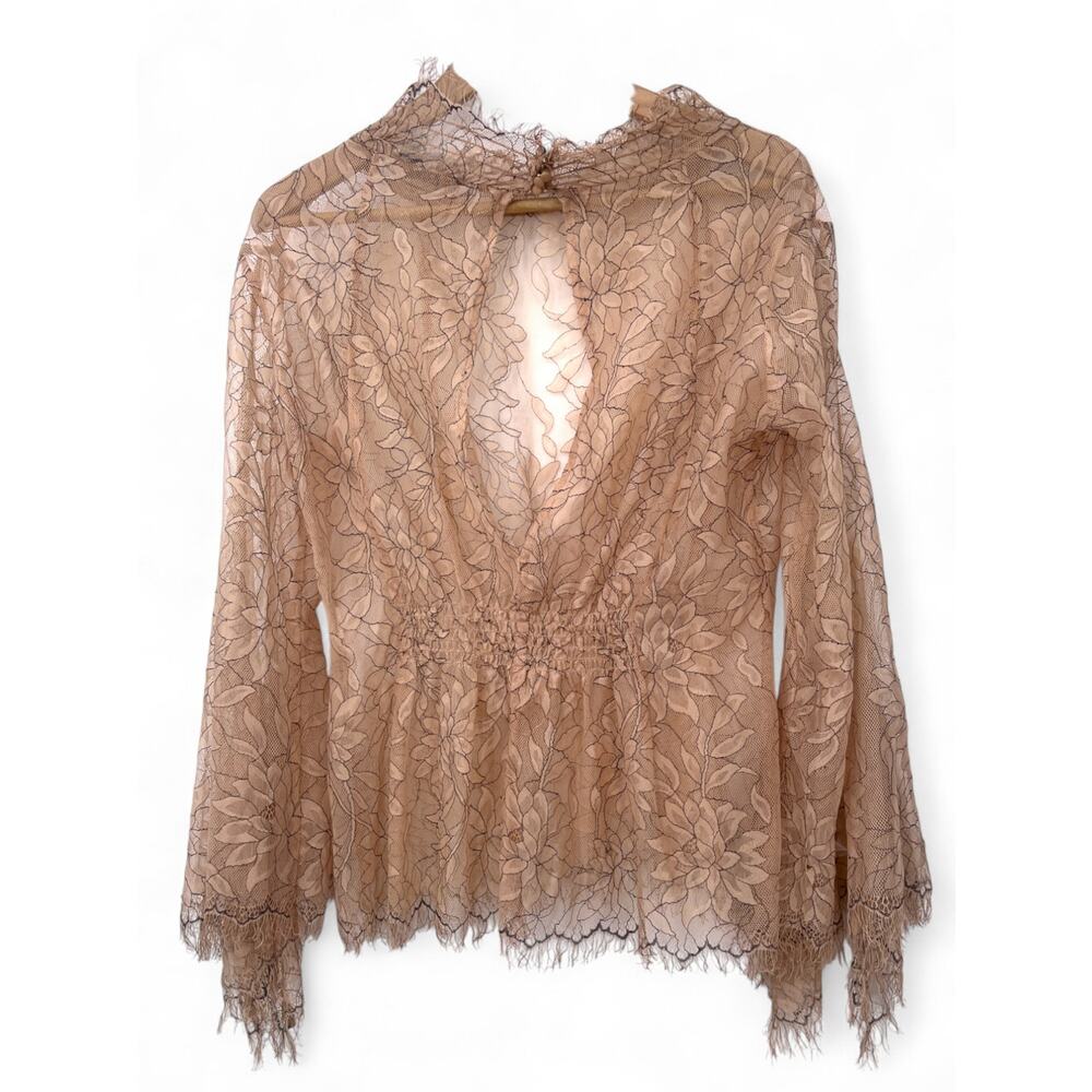 | 0 XS | ALICE MCCALL "love myself" lace floral blouse Feminine Top Bell Sleeve - Picture 5 of 6